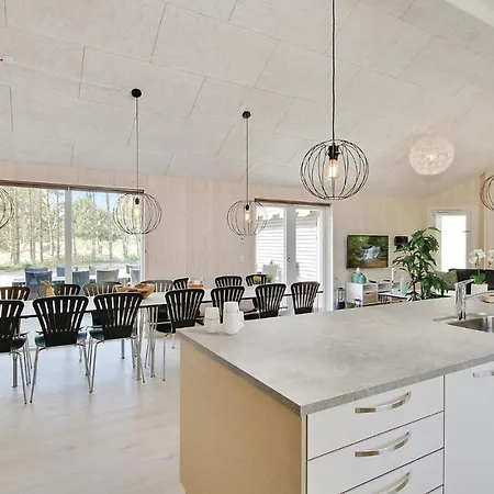 Superbe Maison De 8 à Hébergement de vacances Neksø